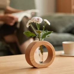 Round Crystal Glass Test Tube Vase in Wooden
